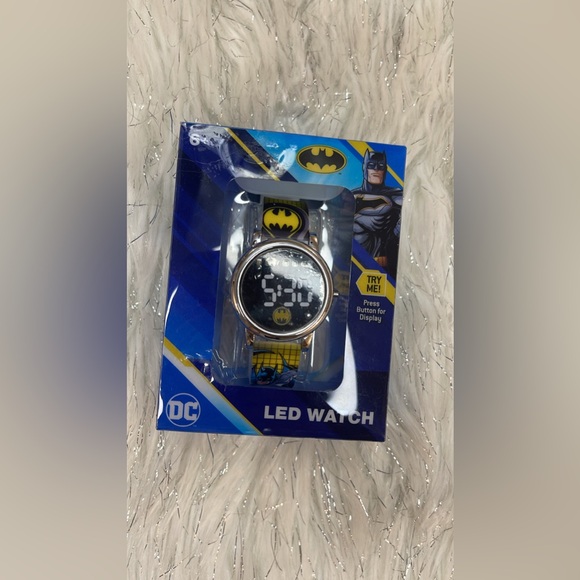 Batman Watch - Picture 5 of 5